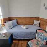 Bootshaus Usedom 아파트 Karlshagen